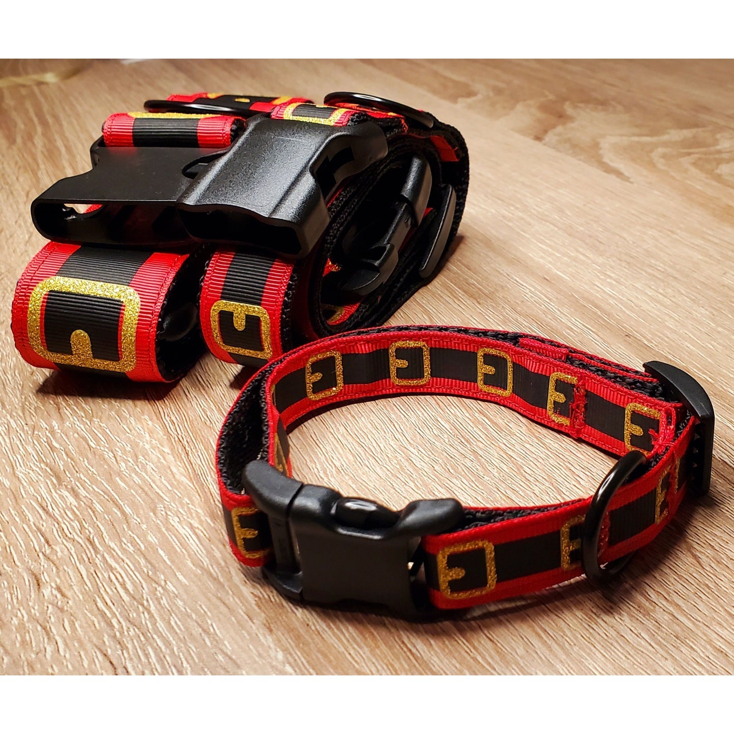 Santa's Belt Collar - 1" Width